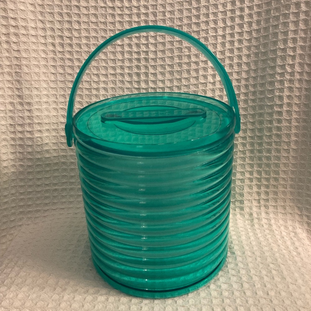 Vintage MCM Sally Designs Teal Green Translucent Lucite Ribbed Ice Bucket